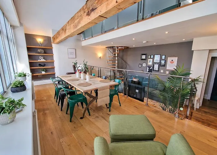 Luxury Piccadilly Duplex Flat By City Superhost